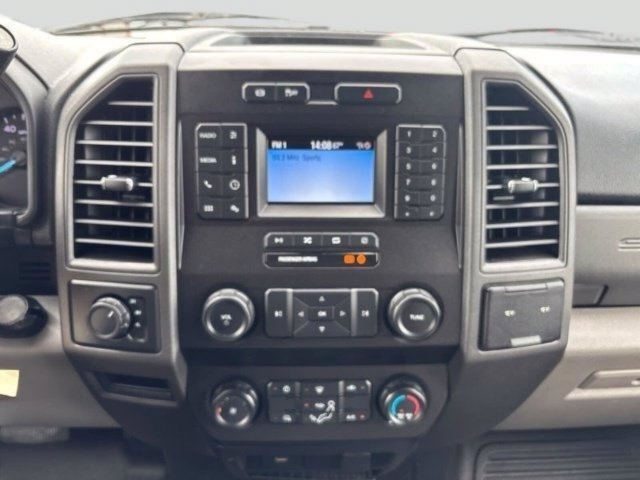 Used 2021 Ford F550 4x4 Regular Cab Super Duty w/ Power Equipment Group image 28