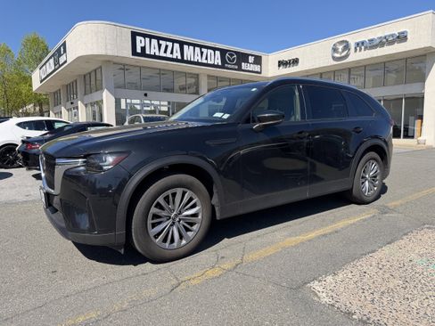 Used 2024 MAZDA CX-90 3.3 Turbo w/ Preferred Package image 2