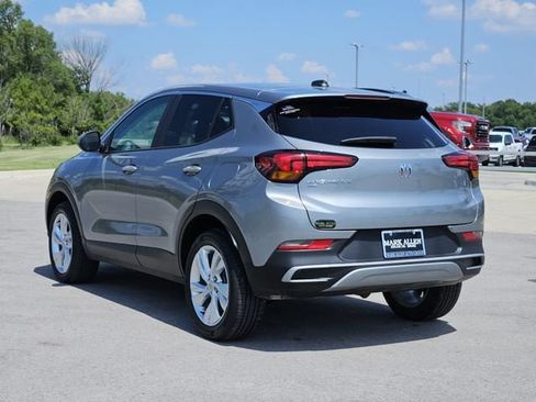 Used 2025 Buick Encore GX Preferred AWD/4WD image 5