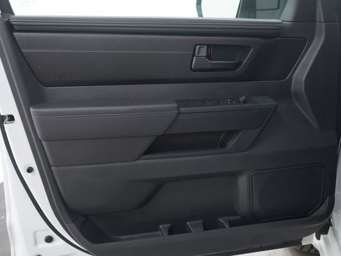 Used 2025 Toyota Tundra SR image 21