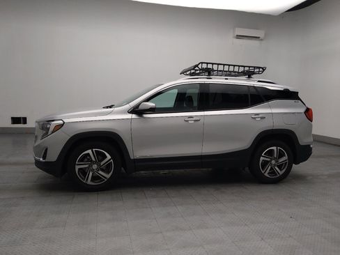 Used 2018 GMC Terrain SLT w/ Preferred Package FWD image 2