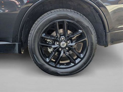 Used 2023 Dodge Durango GT image 24