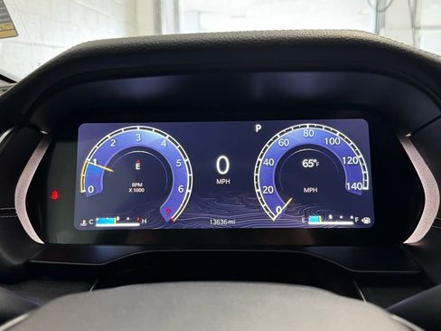 Certified 2023 Jeep Grand Cherokee Limited w/ Luxury Tech Group II RWD image 13