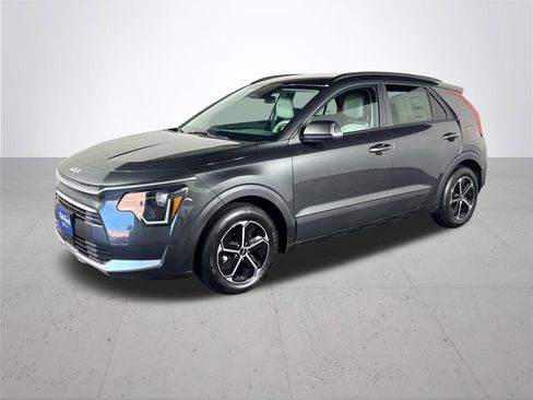 New 2025 Kia Niro EX image 2