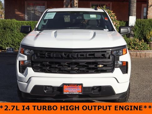 Used 2023 Chevrolet Silverado 1500 Custom image 3