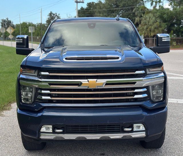 Used 2021 Chevrolet Silverado 2500 High Country AWD/4WD image 3