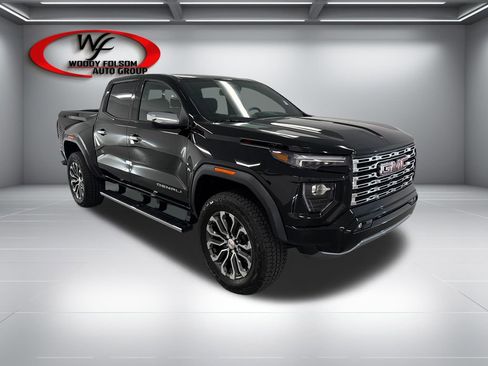 New 2026 GMC Canyon Denali AWD/4WD image 3