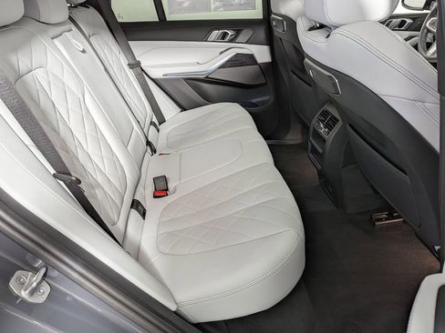 Certified 2024 BMW X5 xDrive40i w/ M Sport Package image 41