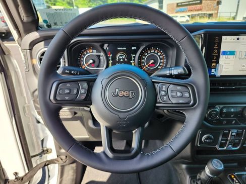 New 2026 Jeep Gladiator Sport AWD/4WD image 27