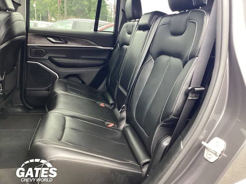 Used 2022 Jeep Grand Cherokee Limited 4xe AWD/4WD image 16