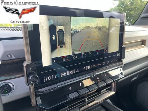 Used 2025 GMC Hummer EV 3X w/ LPO, Cargo Utility Package AWD/4WD image 20