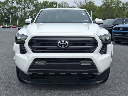 New 2025 Toyota Tacoma SR5 image 2