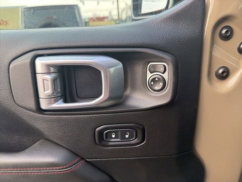 Used 2020 Jeep Gladiator Rubicon image 28