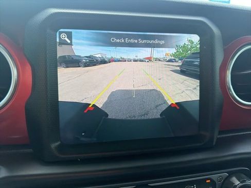 Used 2020 Jeep Gladiator Rubicon AWD/4WD image 10