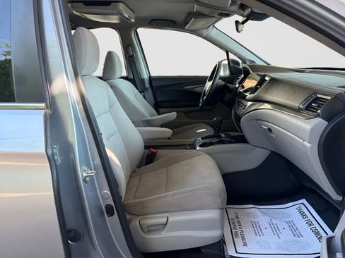 Used 2020 Honda Pilot EX image 22