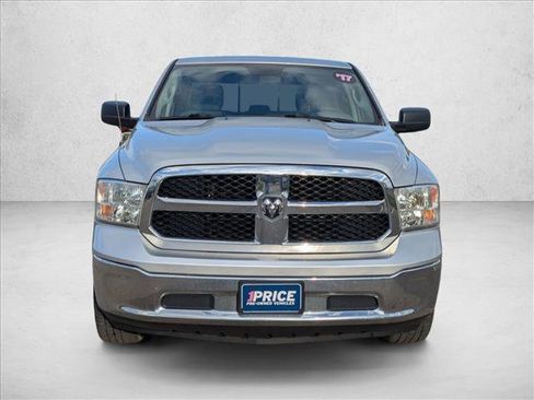 Used 2017 RAM 1500 Classic SLT AWD/4WD image 2