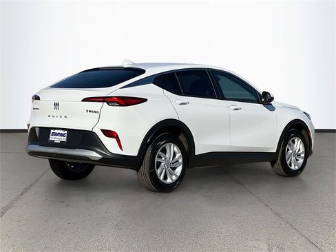 New 2026 Buick Envista Preferred image 4