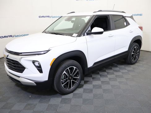 New 2026 Chevrolet TrailBlazer LT image 12