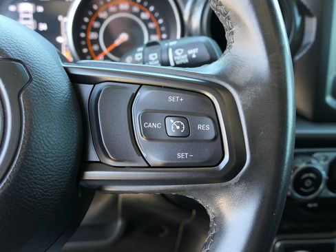 Used 2021 Jeep Wrangler Unlimited Sport AWD/4WD image 16