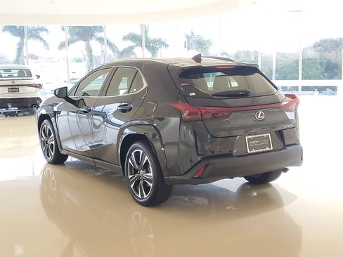 Used 2025 Lexus UX 300h FWD w/ Accessory Package (Z1) image 8