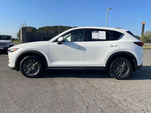 Used 2017 MAZDA CX-5 Touring image 4