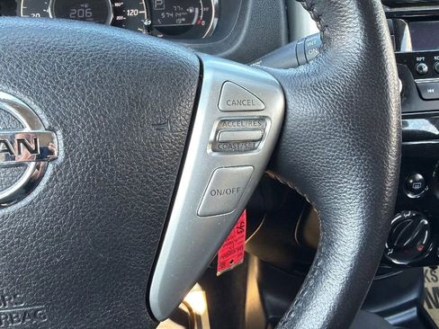 Used 2015 Nissan Versa Note SV FWD image 18