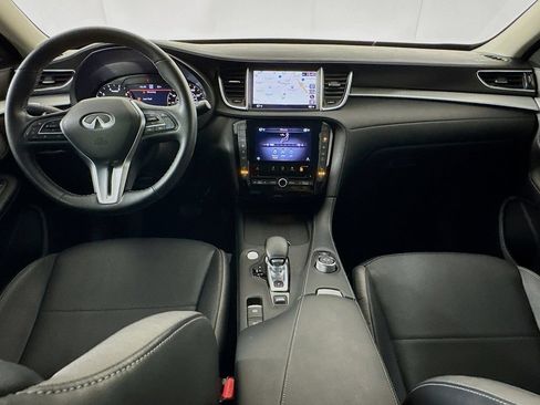 Certified 2022 INFINITI QX50 Essential FWD image 29