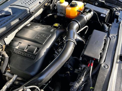 Used 2013 Ford F150 Platinum image 34