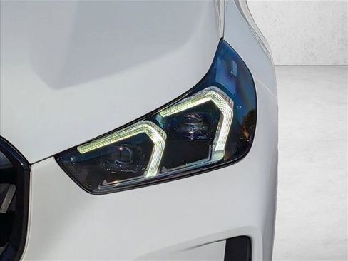 Certified 2023 BMW X1 xDrive28i w/ Premium Package AWD/4WD image 9