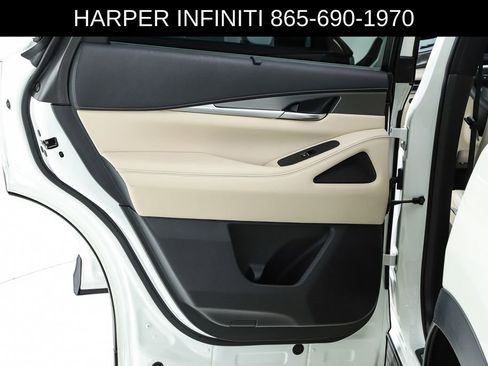 Used 2023 INFINITI QX60 Luxe w/ Cargo Package image 18