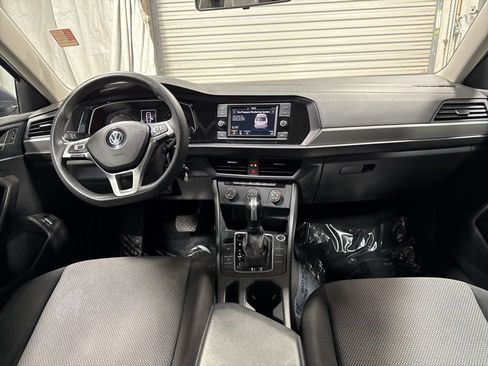 Used 2021 Volkswagen Jetta S image 12