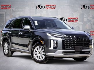 Used 2024 Hyundai Palisade SEL image 1