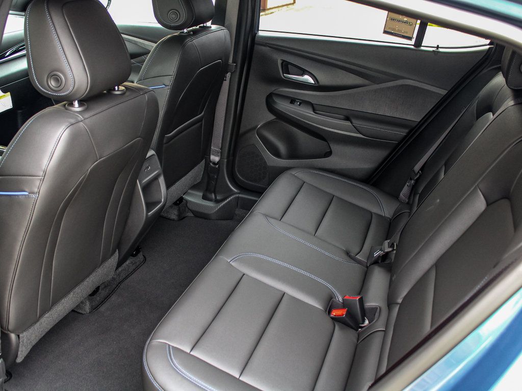 New 2026 Buick Envista Sport Touring w/ Convenience I Package FWD image 24