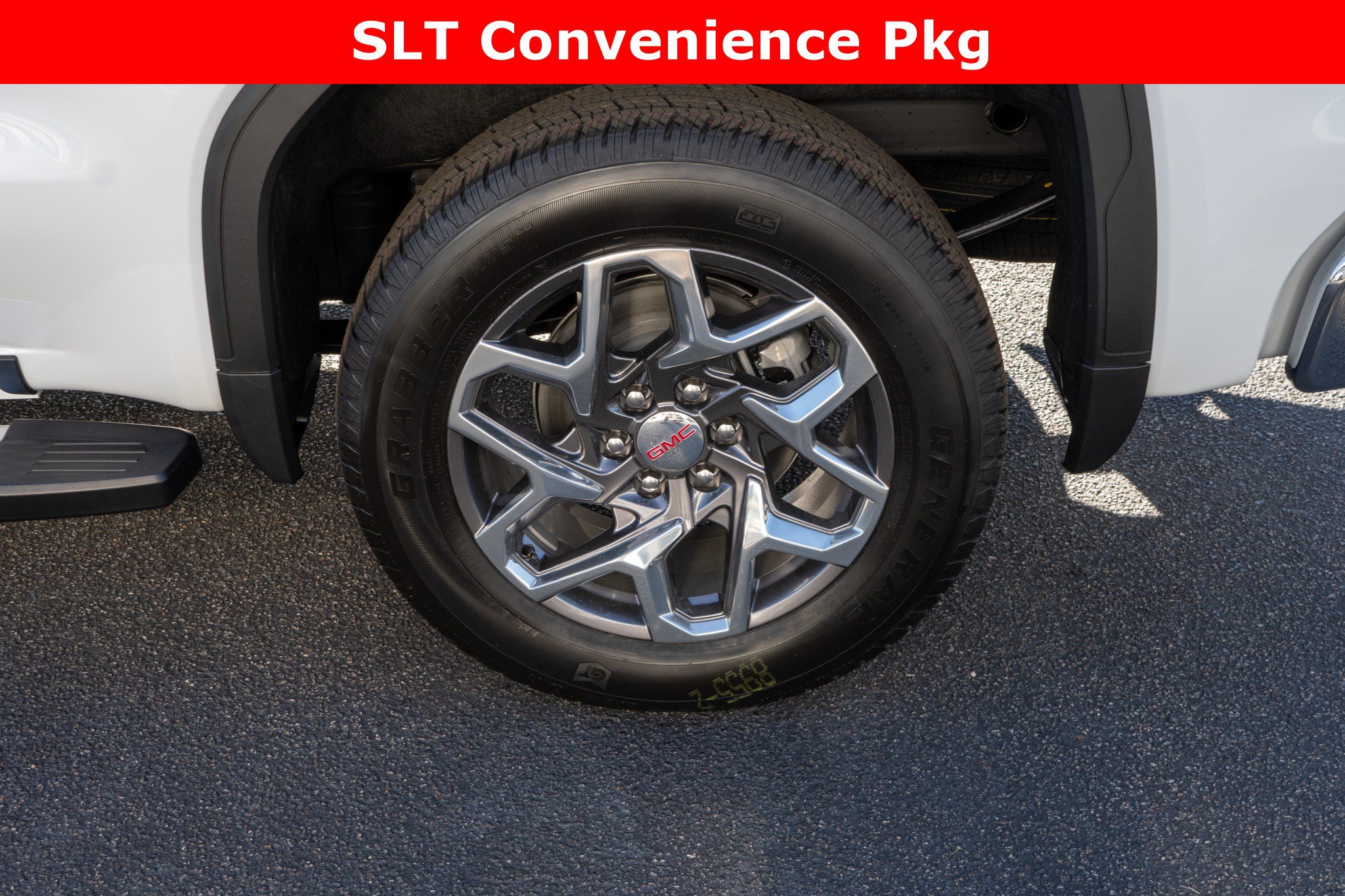 Used 2026 GMC Sierra 1500 SLT w/ SLT Premium Package AWD/4WD image 9