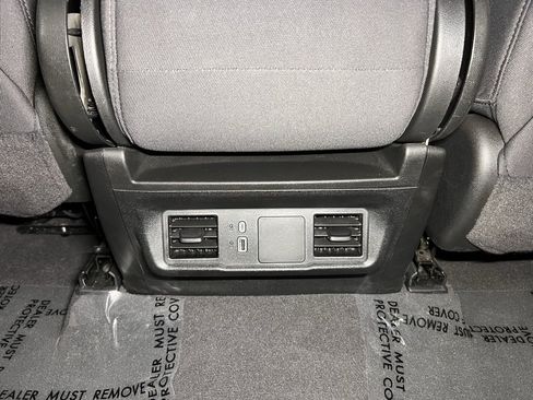 Used 2024 Chevrolet Silverado 2500 Custom w/ Custom Value Package image 20