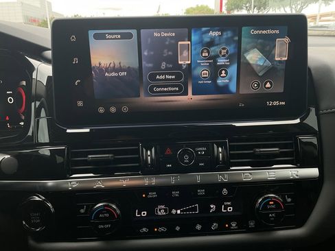 New 2026 Nissan Pathfinder SL FWD image 27