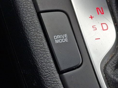 Used 2024 Kia Forte LXS image 26