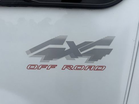 Used 2013 Ford E-350 and Econoline 350 Super Duty Wagon w/ Shuttle Bus Prep Pkg image 19