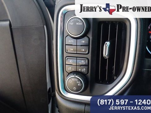 Used 2020 Chevrolet Silverado 1500 RST w/ Texas Edition AWD/4WD image 16