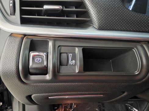 Used 2019 Cadillac XTS Luxury w/ Driver Awareness Package AWD/4WD image 20