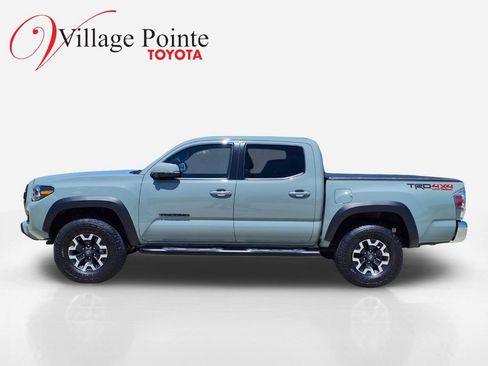 Used 2023 Toyota Tacoma TRD Off-Road AWD/4WD image 2
