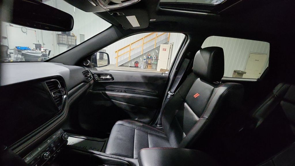 Used 2025 Dodge Durango R/T AWD/4WD image 11