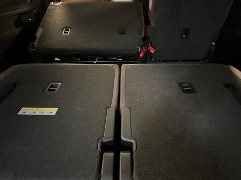 New 2025 Volkswagen ID. Buzz Pro S image 15