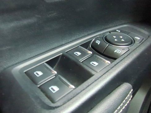 Used 2024 Ford Ranger XLT w/ Equipment Group 301A High AWD/4WD image 24