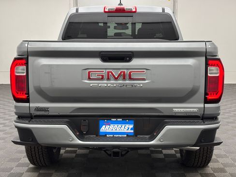 New 2026 GMC Canyon Elevation w/ Convenience Package RWD image 8