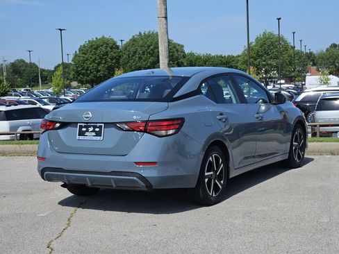 Used 2024 Nissan Sentra SV FWD image 4