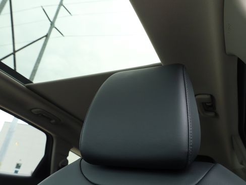 New 2026 Kia Sportage EX image 16