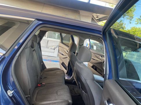 Used 2019 Hyundai Santa Fe SE AWD/4WD image 31
