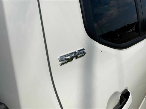 Used 2024 Toyota Tacoma SR5 image 9