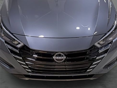 Used 2025 Nissan Versa S w/ Trunk Package image 16